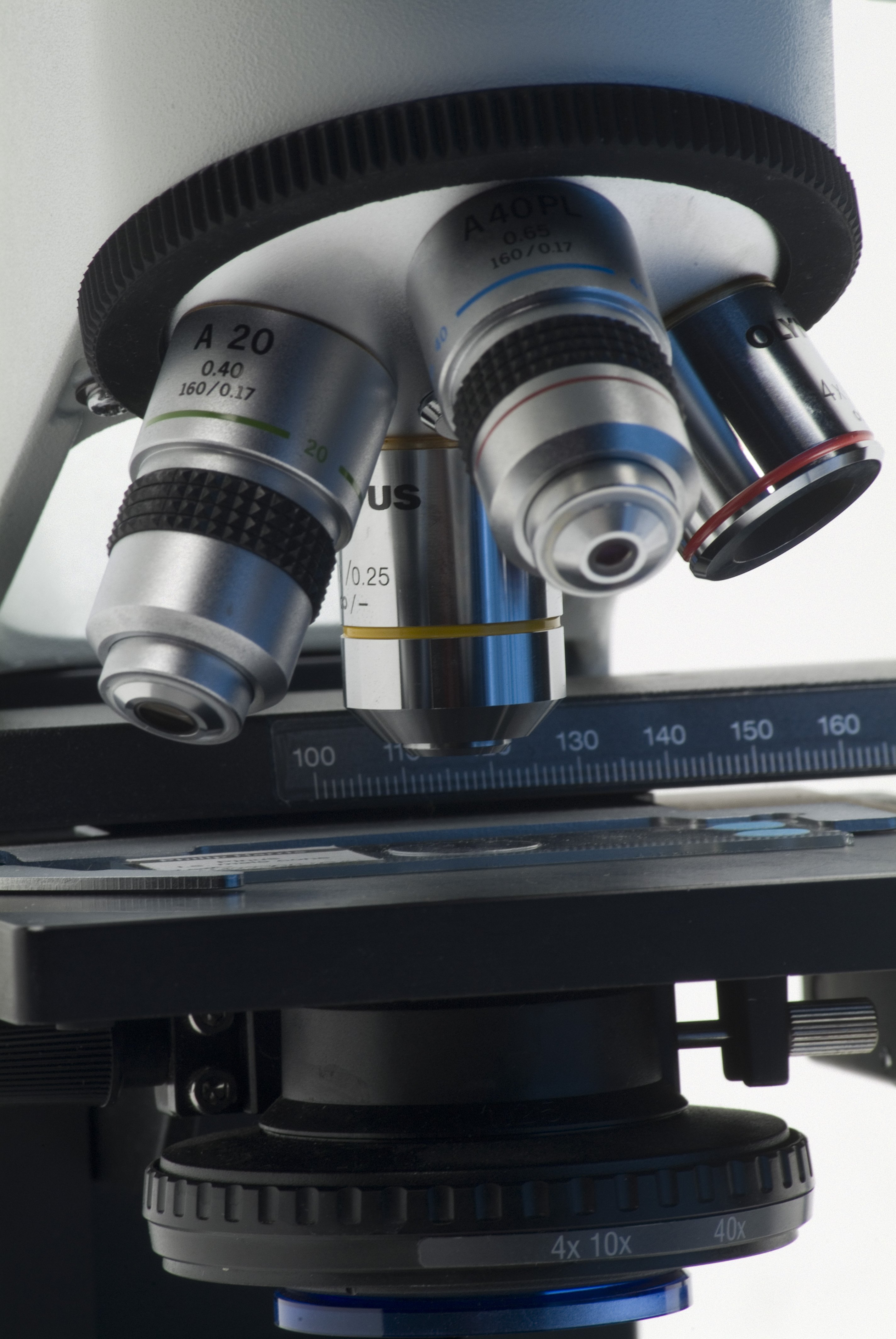 A microscope with three lenses