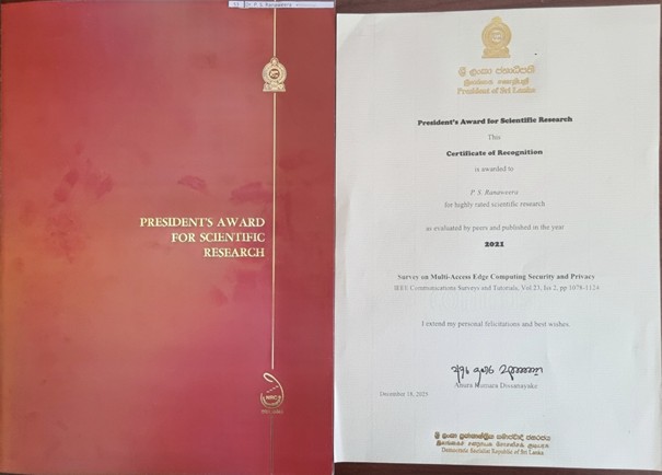 Award folder and certificate of recognition