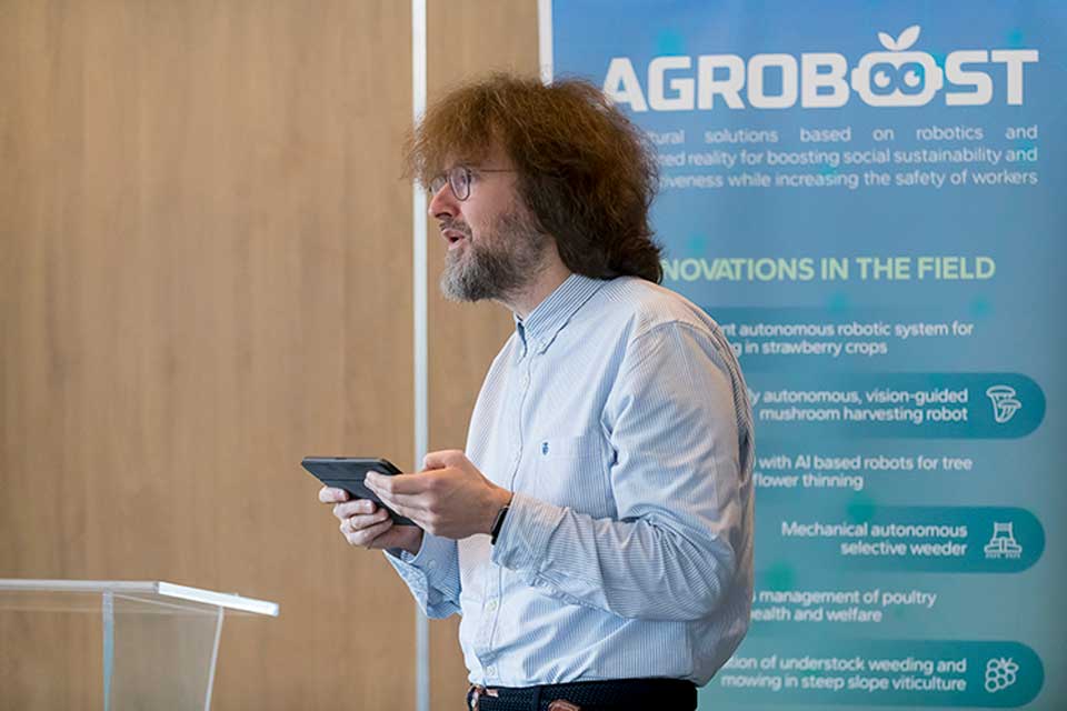 Dr Dimitrios Argyropoulos is the AGROBOOST Project Coordinator and UCD Principal Investigator