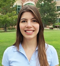 Headshot of Aline Melo