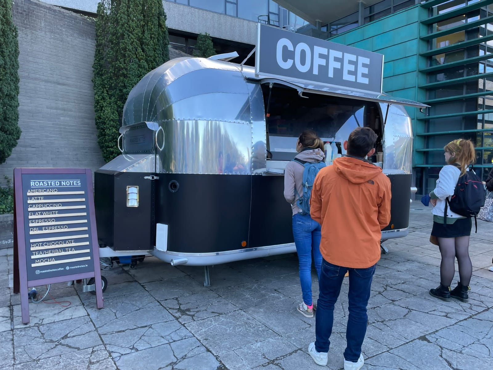 Airstream\n\nCaffeine booster, coffee, tea and treats. Take away.