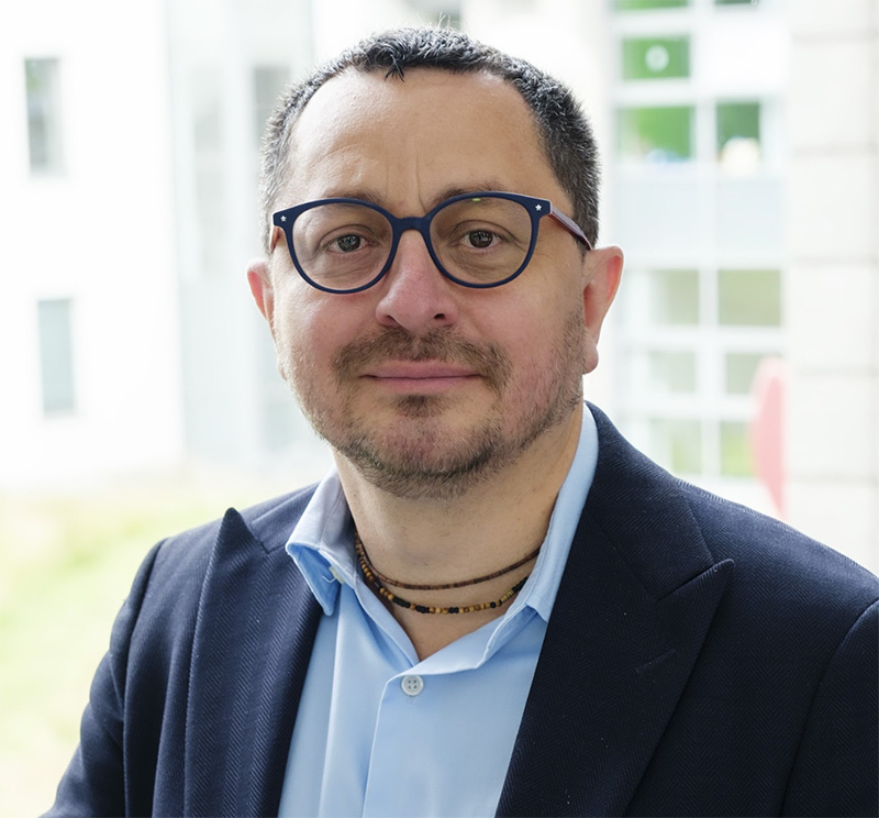 Profile photo of Ernesto Vasquez del Aguila