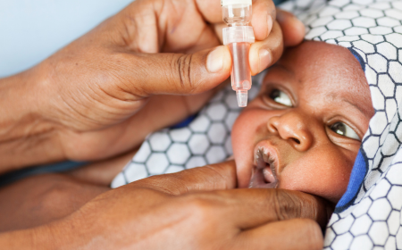 Baby receiving vaccination medicine