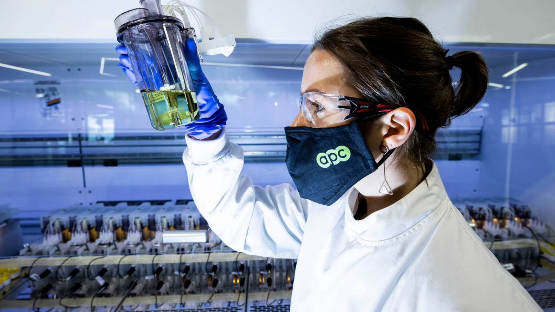 Applying computer science, digital technology and interdisciplinary approaches to analysis, collaboration and engagement.