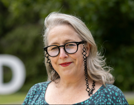 Professor Kylie Jarrett\nExpertise: Digital Platform Economy