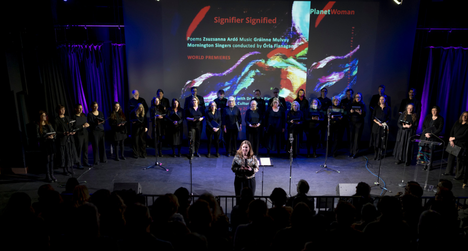 Mornington Singers (choir) under Conductor Orla Flanagan