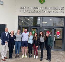 Ukrainian student Liza Travetskaya meets with staff and students outside the Vet School