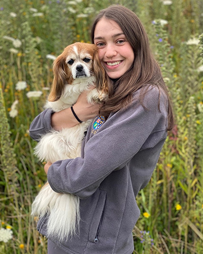 Eimear Byrne holding her dog